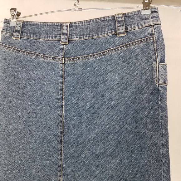 Janeville Jean skirt waist 33 inches - Picture 4 of 8